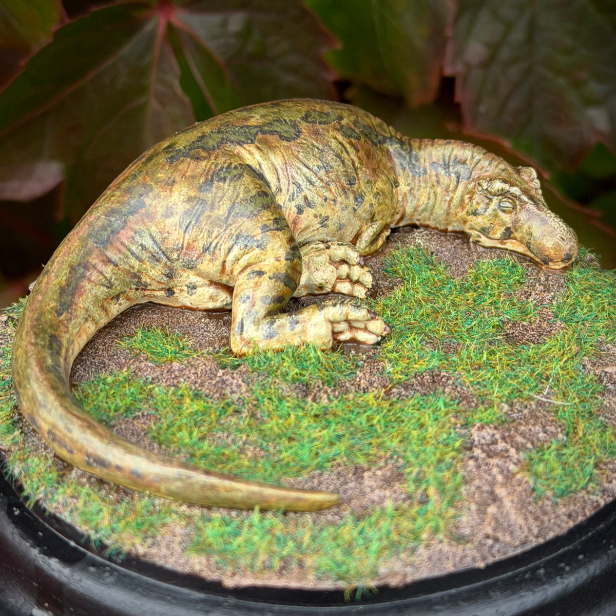 Toad Tyrannosaurus Rex Pedestal - Halloween Special 1 Of 1